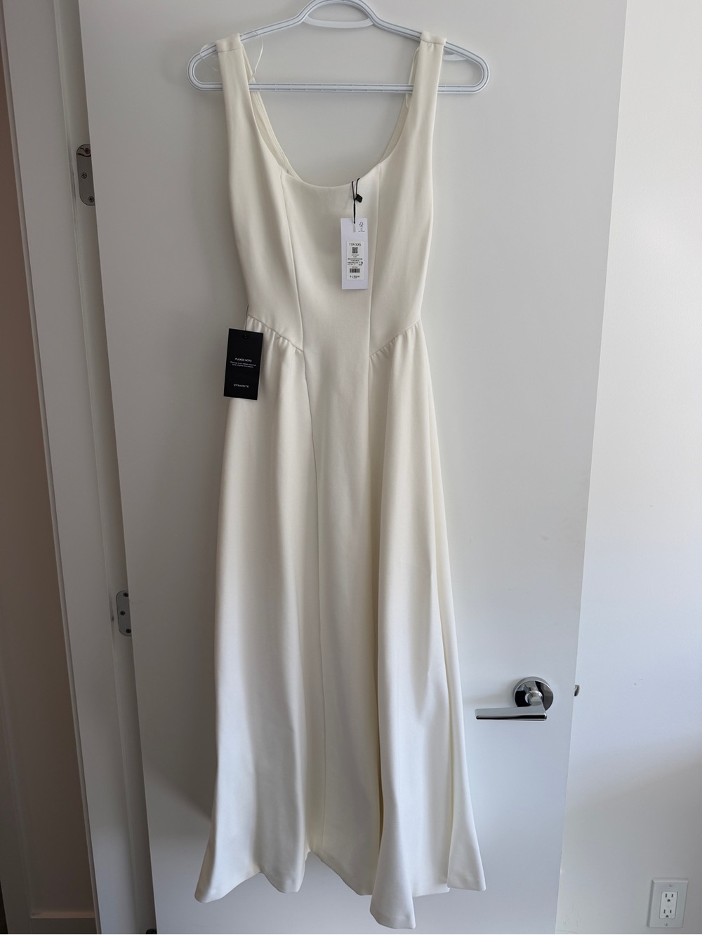 Dynamite Cream Scoop-Neck A-Line Dress